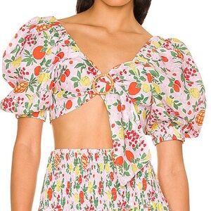 Place Nationale L'Aubisque Top Pink Tropical Fruit Crop Linen Tie Front Puff S